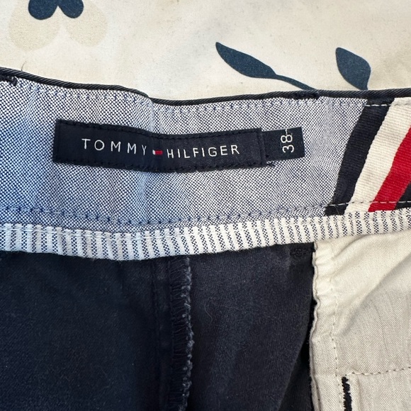 Tommy Hilfiger Bermuda/ Chino Shorts Men's 38 Navy Blue. Slash Pocket. - Picture 6 of 13